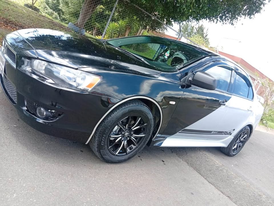 Mitsubishi Lancer 2013