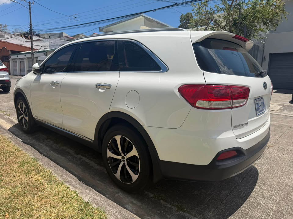 
								Kia Sorento 2018 full									