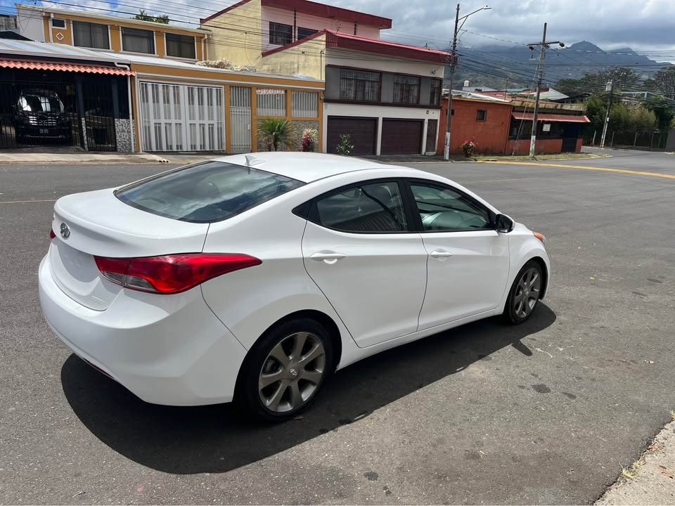 Hyundai Elantra 2013 Limited