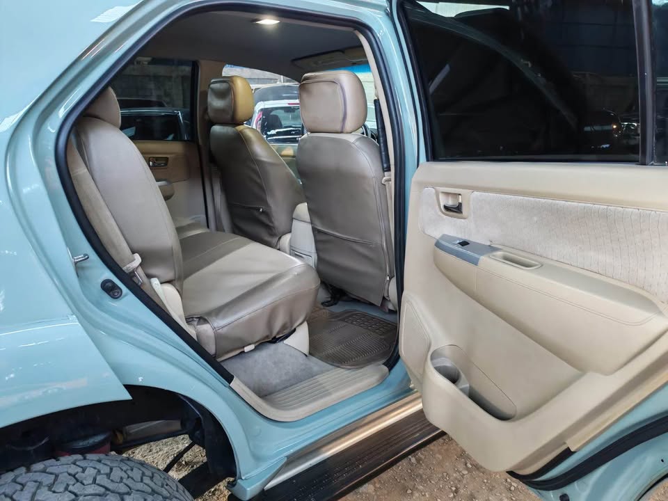 Toyota Fortuner 2007