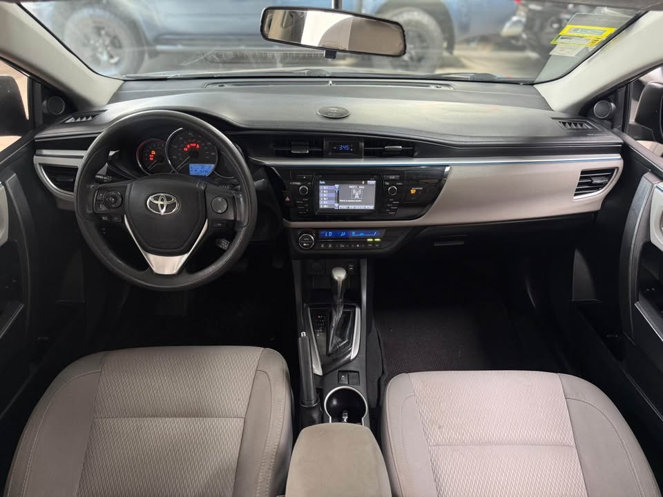 
								Toyota Corolla 2015 full									