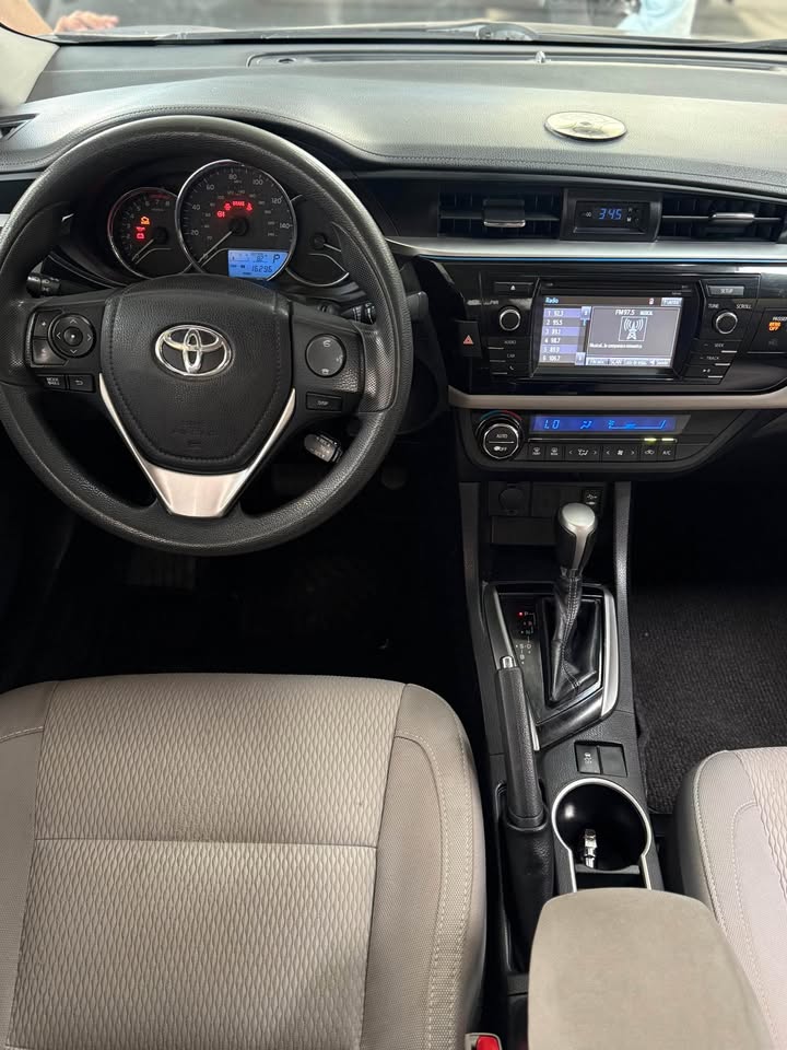 
								Toyota Corolla 2015 full									